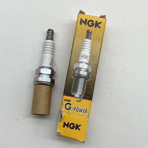 NGK G-Power Spark Plug, BKR5EGP |‎ 7090 - Picture 1 of 7